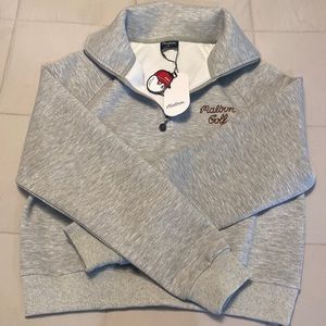 New medium size gray Malbon golf zip sweater